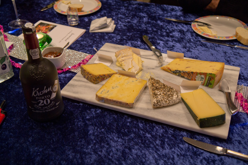 Bio-Käseplatte mit altem Port